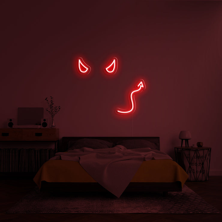 Devil Features Neon Verlichting